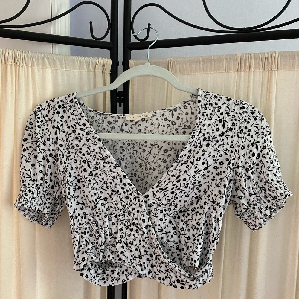 PacSun top